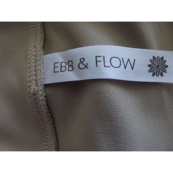 Ebb & Flow Skort Size Small Doeskin Tan Beige shorts/skirt polyester spandex - Picture 11 of 12